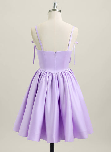 Ball-Gown/Princess Sleeveless Short Satin Homecoming Dress With Bow